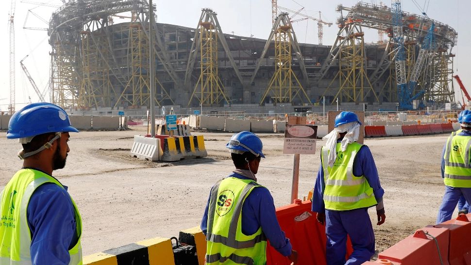 Cupa pătată cu sânge! Cel puțin 6.700 de muncitori au murit pentru cel mai scump Mondial de fotbal din istorie