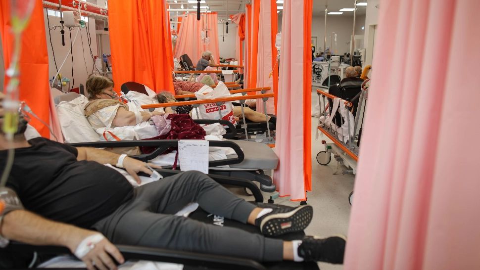 VIDEO | Medic, despre recuperarea post-COVID: „Unii pacienţi nu mai au puterea să se ridice singuri din pat"