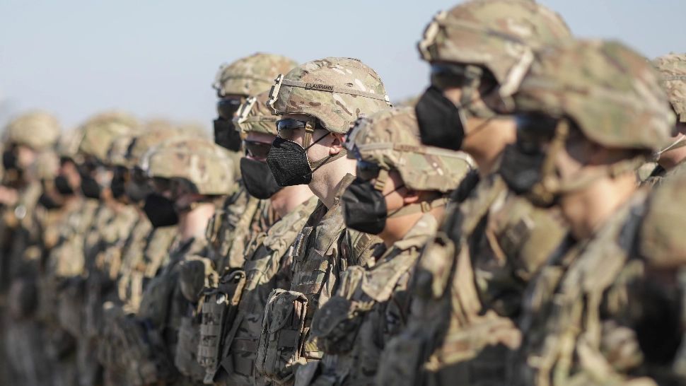 Românii care vor fi încorporaţi OBLIGATORIU, în caz de război. Ce riscă persoanele care refuză