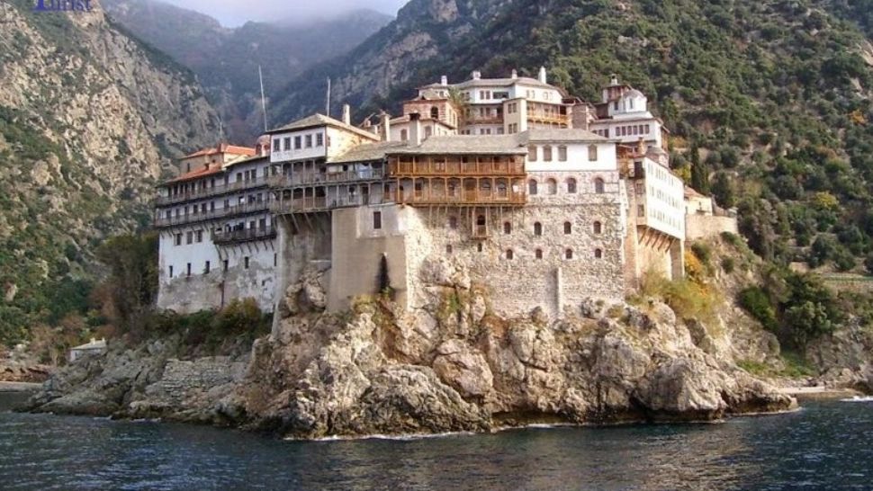 Tatăl său a fost unul dintre cei mai mari actori români. El este preot la Muntele Athos