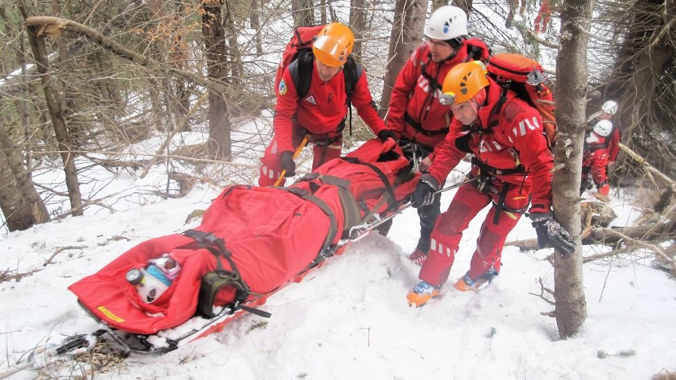 Zeci de persoane au fost salvate de pe munte, în ultimele 24 de ore - Anunțul făcut de Salvamont