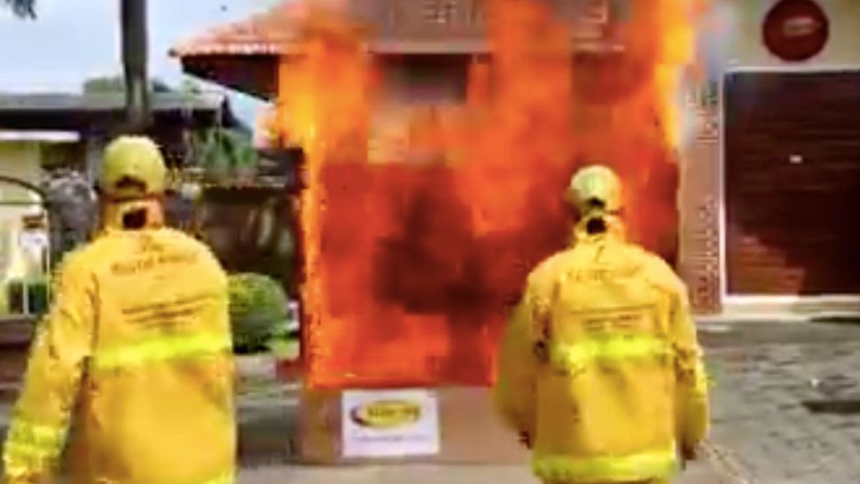 VIDEO | Bile care sting incendii, montate în cele 19 spitale administrate de Primăria Capitalei. Cum funcționează dispozitivele
