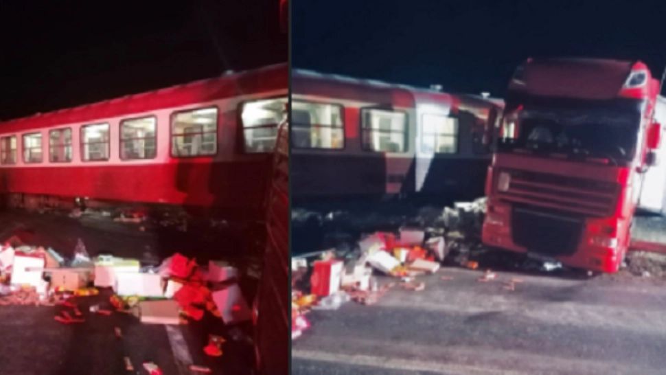 FOTO: TIR izbit din plin de un tren care avea un singur pasager și doi mecanici