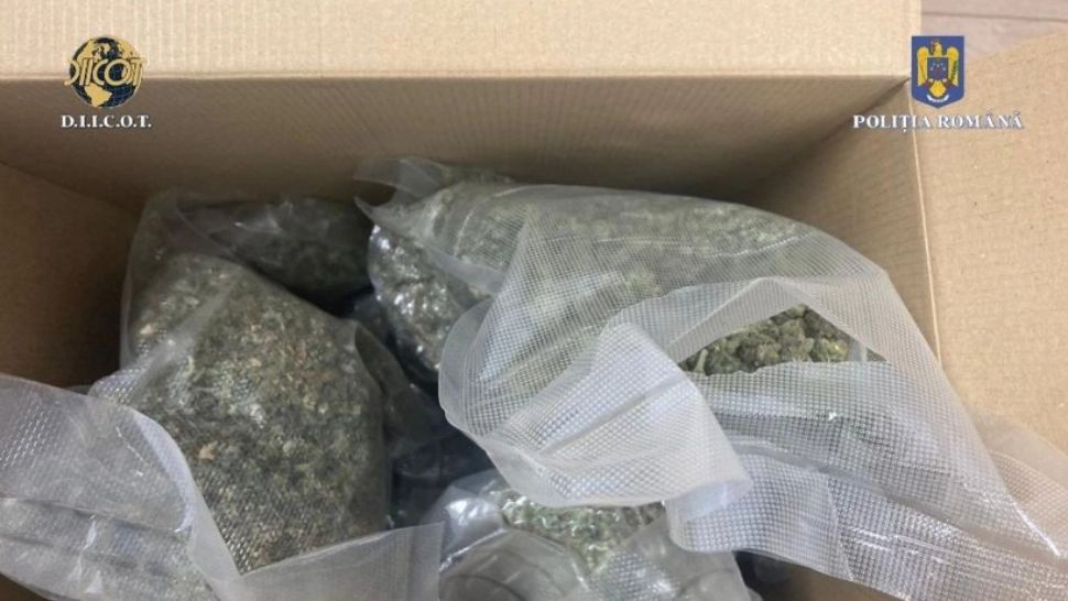 Bărbat din Constanţa prins în flagrant după ce a vândut un kilogram de droguri! Ce suma avea asupra sa 