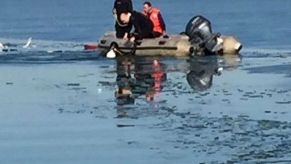 Ialomiţa. Copil înecat într-o baltă artificială. Echipele de intervenție încearcă să îl salveze