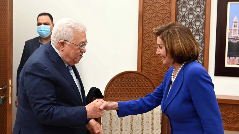 Mahmoud Abbas şi Nancy Pelosi, întâlnire rară în Cisiordania. Este cea mai importantă întrevedere dintre palestinieni şi americani din ultimii ani