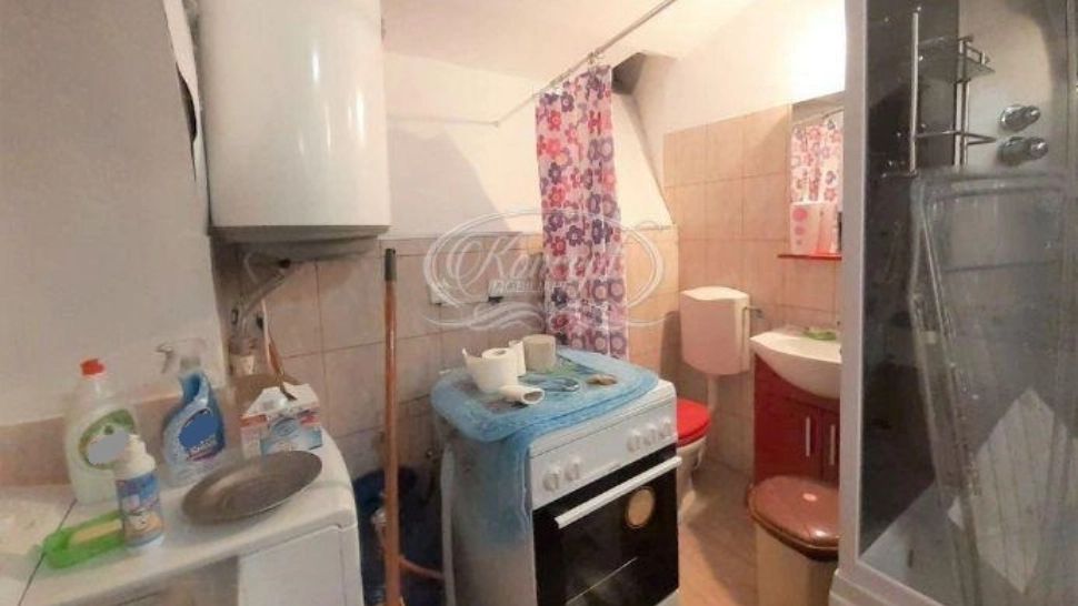 "Garsoniera din Cluj" lovește din nou. Prețul uriaș cerut pentru 13mp