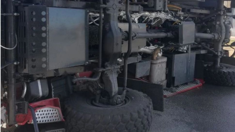 Maşină de pompieri implicată într-un accident la Caransebeş. Patru persoane au fost rănite