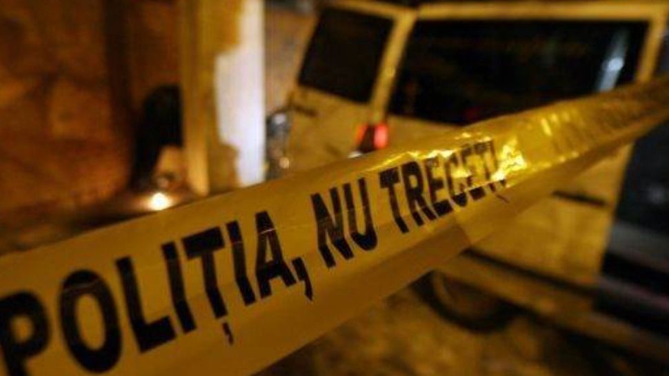 Cadavrul unui femei înjunghiate, găsit pe un câmp din Caraș-Severin! INCREDIBIL cum au aflat polițiștii despre CRIMĂ