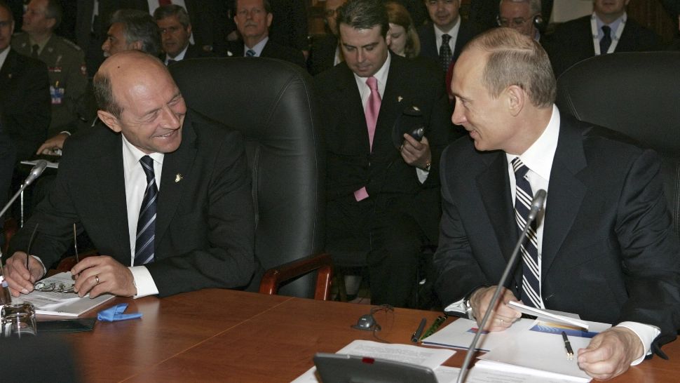 Băsescu nu crede în Putin: A pierdut, s-a ales praful de pretențiile lui absurde
