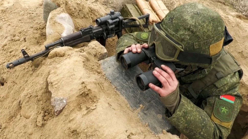 Tensiuni Rusia-Ucraina. Imagini cu soldați ruși dormind unii peste alții, înainte de o posibilă invazie. Detaliul care a șocat 