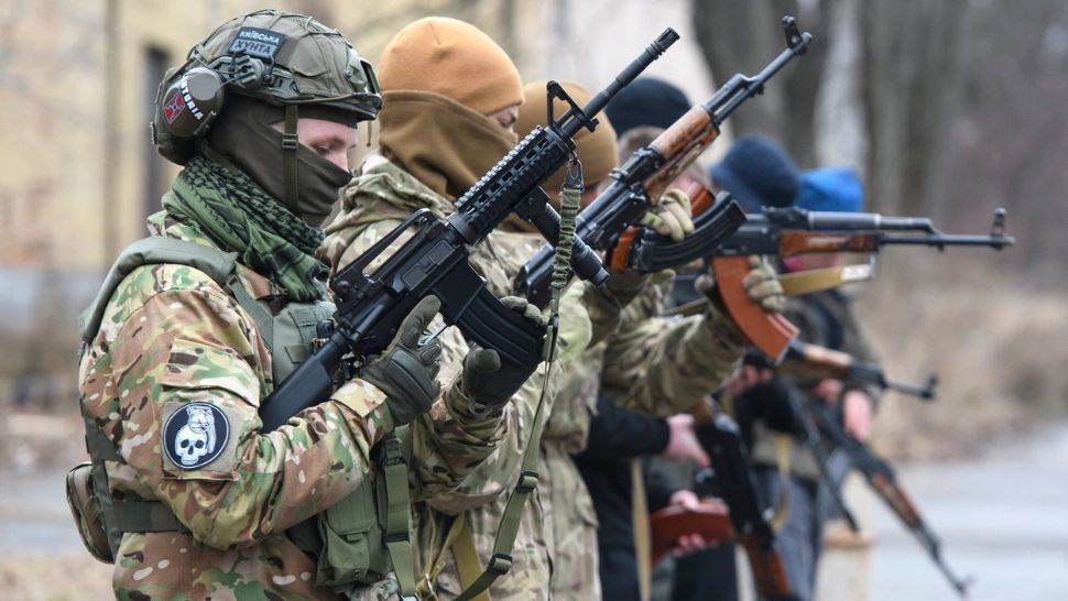 MOBILIZARE exemplară a Uniunii Europene: arme defensive suplimentare și echipamente medicale de urgenţă, trimise Ucrainei