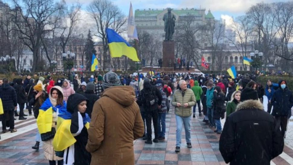 Zelenski: „Trebuie să înduram noaptea asta. Kievul va fi ATACAT” - Oficialii ruși și ucraineni, negocieri despre încetarea FOCULUI!