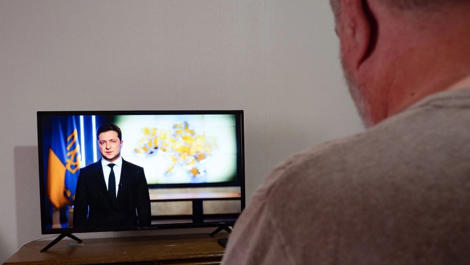 Zelenski, invitat în exil, de Boris Johnson: „El și cabinetul său vor fie nevoiţi să caute un loc sigur”