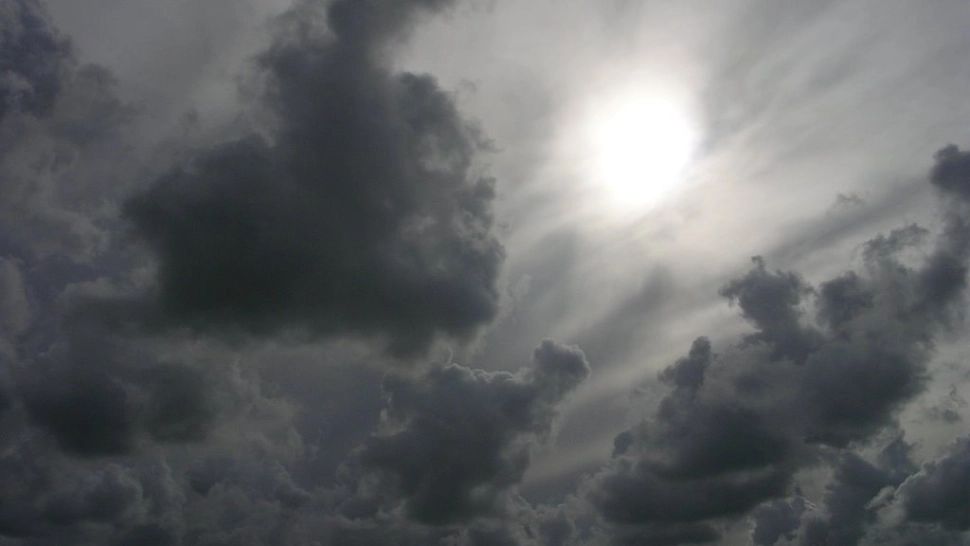 Norul toxic din Ucraina NU este în România - Calitatea aerului și concentrațiile de monoxid de carbon din 22-23 martie