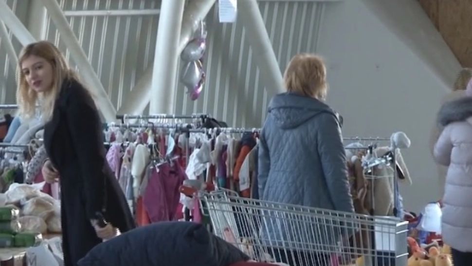 Criză de mâncare la centrele pentru refugiați. Proviziile pentru ucraineni sunt pe terminate