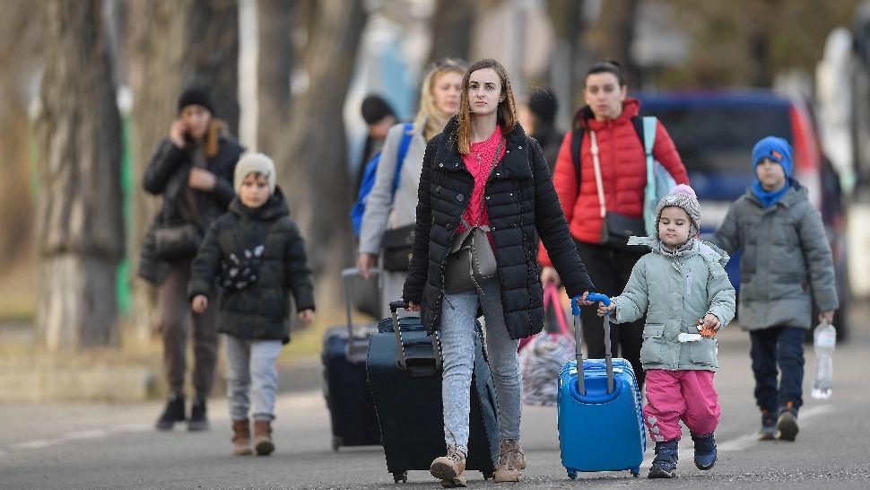 Peste 20.000 de cetăţeni ucraineni au intrat în România, pe parcursul zilei de vineri