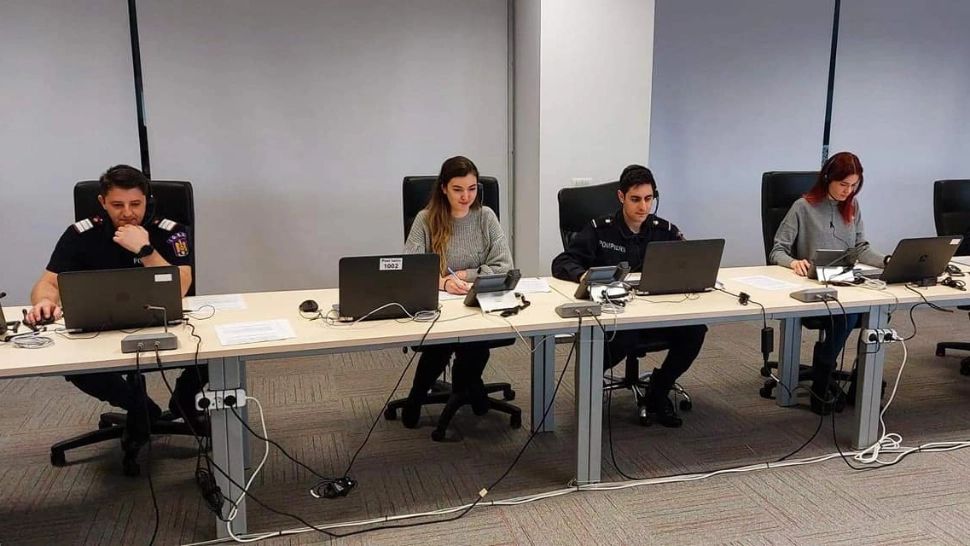 Linie telefonică pentru gestionarea crizei refugiaților ucranieni din România