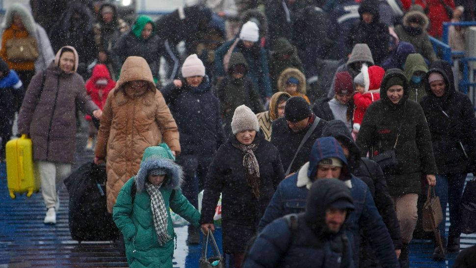 Crucea Roșie nu poate intra în Mariupol. Rusia și Ucraina nu asigură culoare umanitare