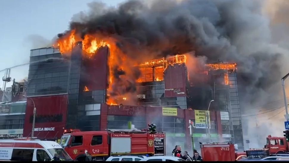 Pompierii bucureșteni, acuzați că au furat bijuterii în urma intervenției la un incendiu devastator, produs cu 2 ani în urmă. ISU infirmă acuzațiile
