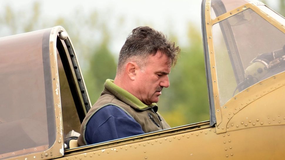 Anchetă de amploare după accidentul aviatic în care pilotul Dan Ștefănescu și-a pierdut viața! Era multiplu campion aerian la înaltă acrobație