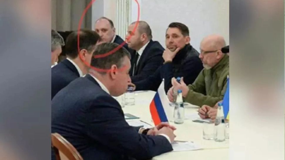 Presa ucraineană: Participant la negocierile pentru pace, EXECUTAT pentru trădare