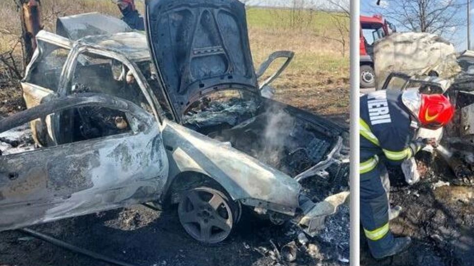 Tragedie pe o șosea din Arad. 2 oameni au murit arși, blocați în autoturism