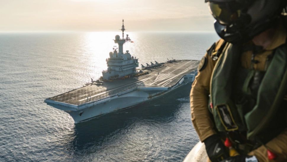 MUTARE în războiul din Ucraina: Portavionul nuclear NATO, repoziționat în Marea Mediterană - Vor fi survolate România și Bulgaria