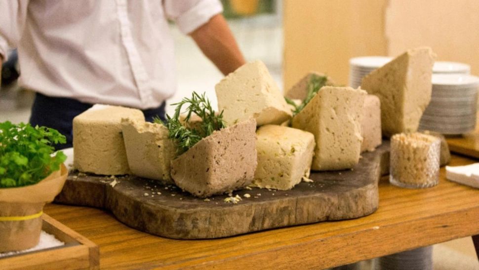 Ce este, de fapt, halvaua și ce se întâmplă în corpul tău când o mănânci. Ce nu s-a știut până acum despre alimentul de post preferat de români