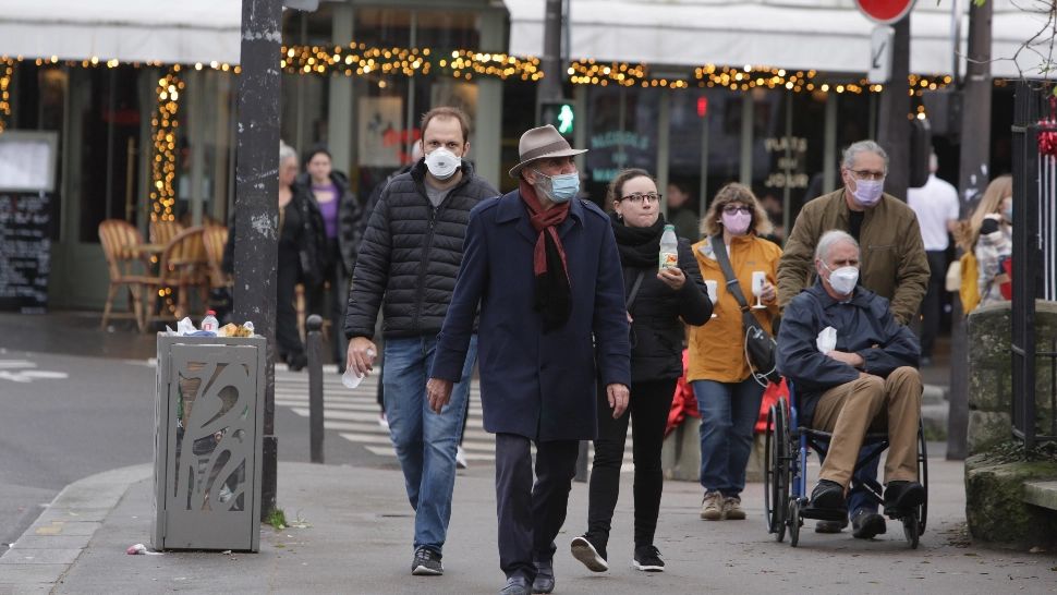 Țara care anunţă sfârşitul obligativităţii măştii sanitare şi suspendă paşaportul de vaccinare 