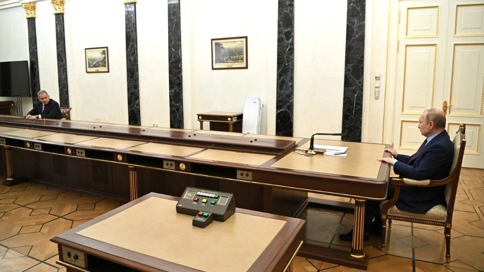 Unde se ascund Putin și Șoigu, ministrul Apărării: BUNCĂRELE SECRETE în care se izolează de lume