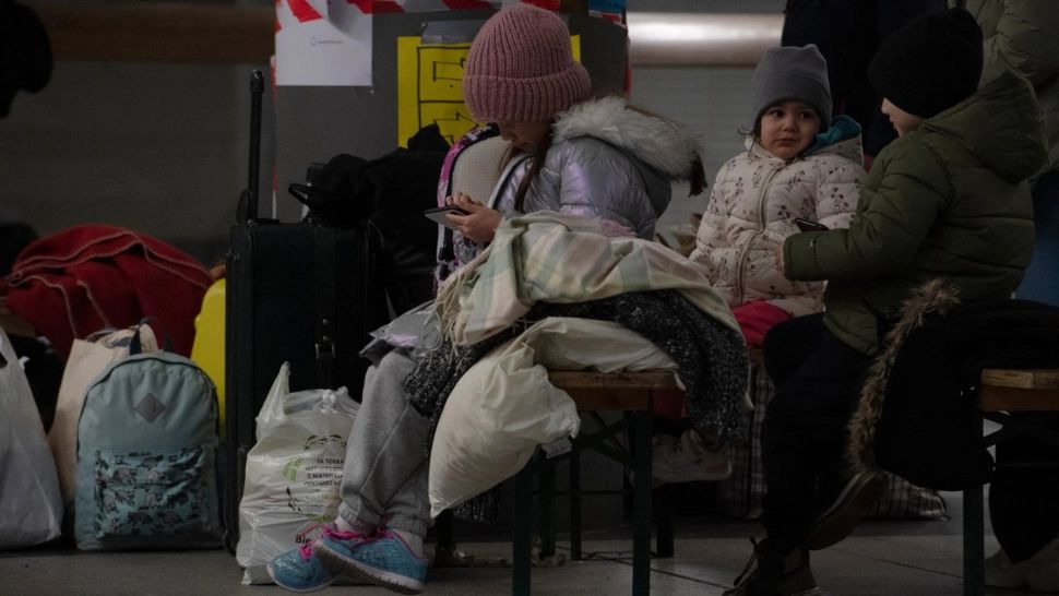 ONU: Peste 1,7 milioane de refugiați au părăsit Ucraina până pe 6 martie. Care este stadiul evacuărilor prin culoarele umanitare