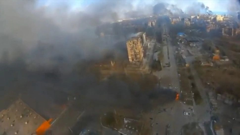 DEZASTRU UMANITAR în Mariupol! Aproximativ 350.000 de civili, blocați în continuare, în oraș. Oamenii au recurs la METODE EXTREME pentru a supraviețui