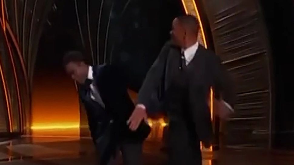 Will Smith pierde contracte după ce l-a pălmuit pe actorul Chris Rock