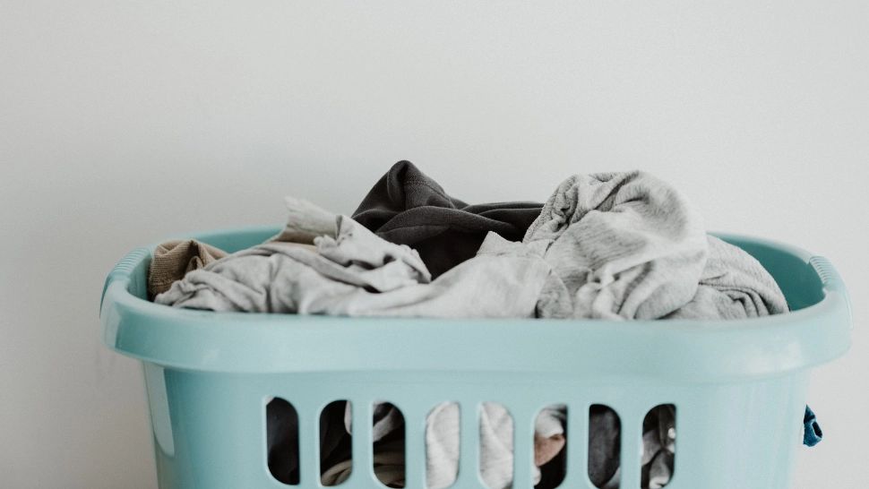 (P) Diferențele dintre mașinile de spălat automate și cele semiautomate