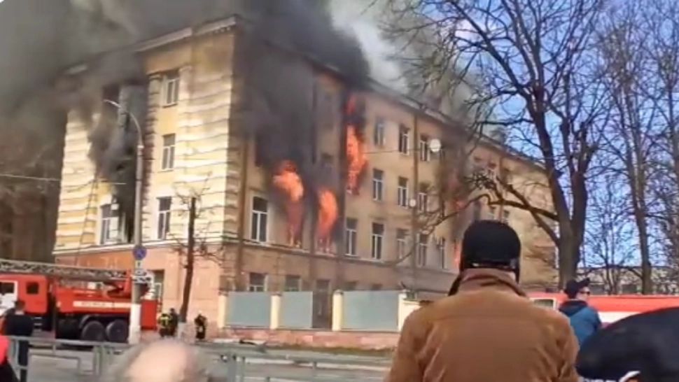 VIDEO Incendiu PUTERNIC la un institut de cercetare din domeniul Apărării, din Rusia! 6 morți și 27 de răniți
