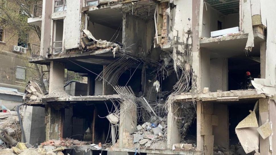 Jurnalistă de la Europa Liberă, ucisă în bombardamentul rusesc asupra Kievului