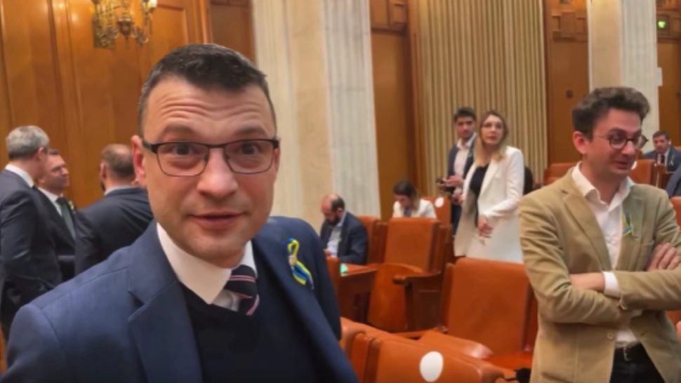 VIDEO George Simion, pus LA PUNCT după discursul lui Zelenski din Parlamentul României: CINE i-a dat "șah-mat" liderului AUR