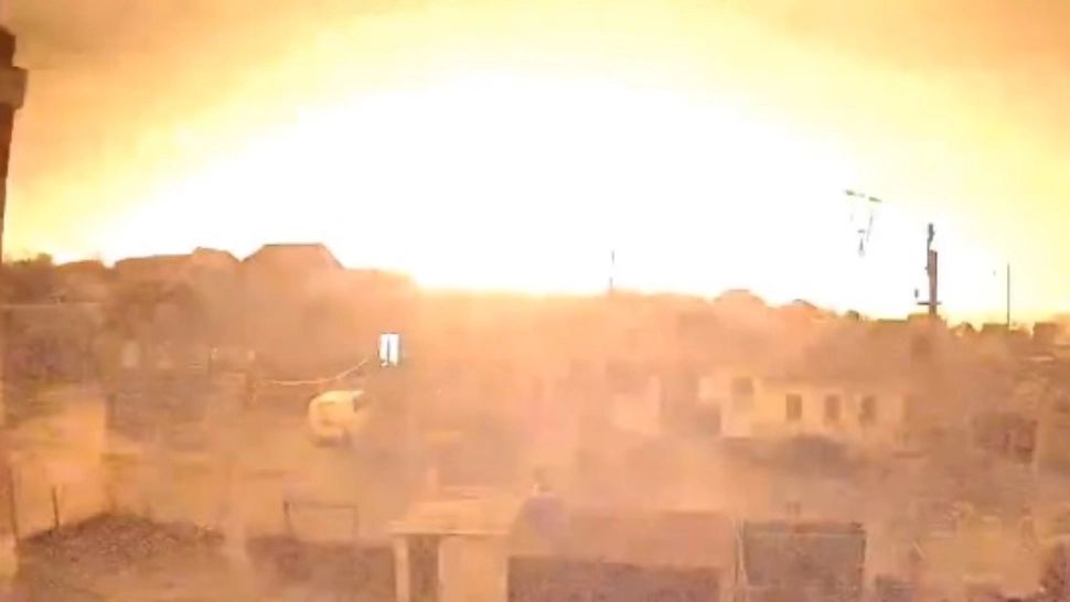 Explozie uriașă la Nikolaev, în sudul Ucrainei. Deflagrația este fără precedent - VIDEO