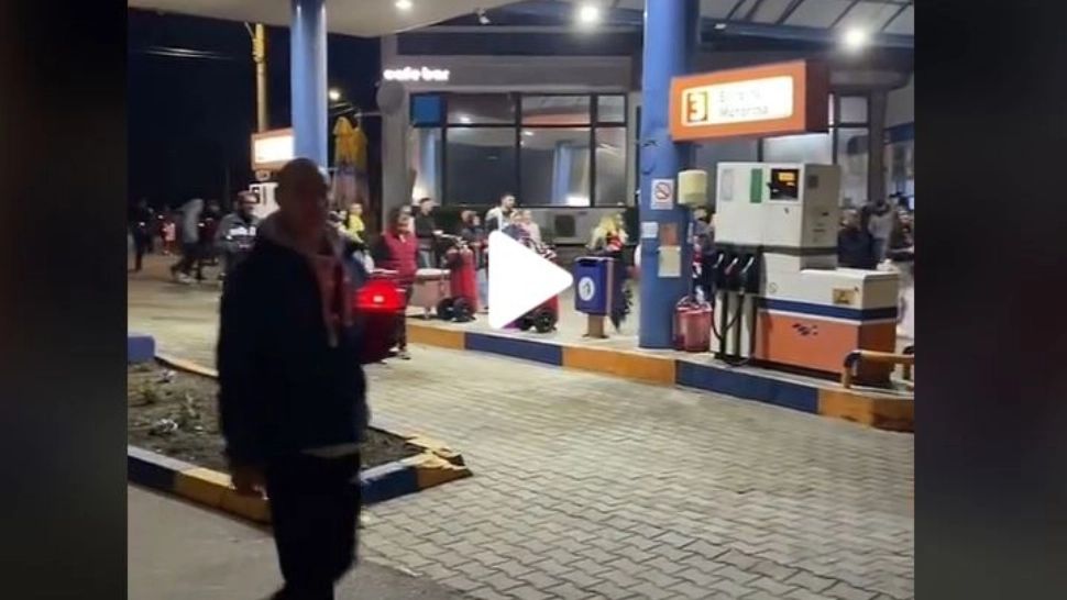 VIDEO – Imagini virale dintr-un PECO, în noaptea de Înviere: "Numai în România vezi așa ceva"