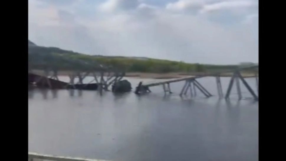 VIDEO | Ucrainenii au bombardat un pod feroviar din apropiere de Sloviansk