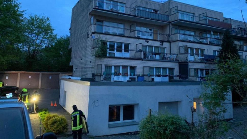 Scene șocante în Germania. Un mort și 3 răniți după o bătaie într-un balcon - Victimele au căzut de la etajul 3