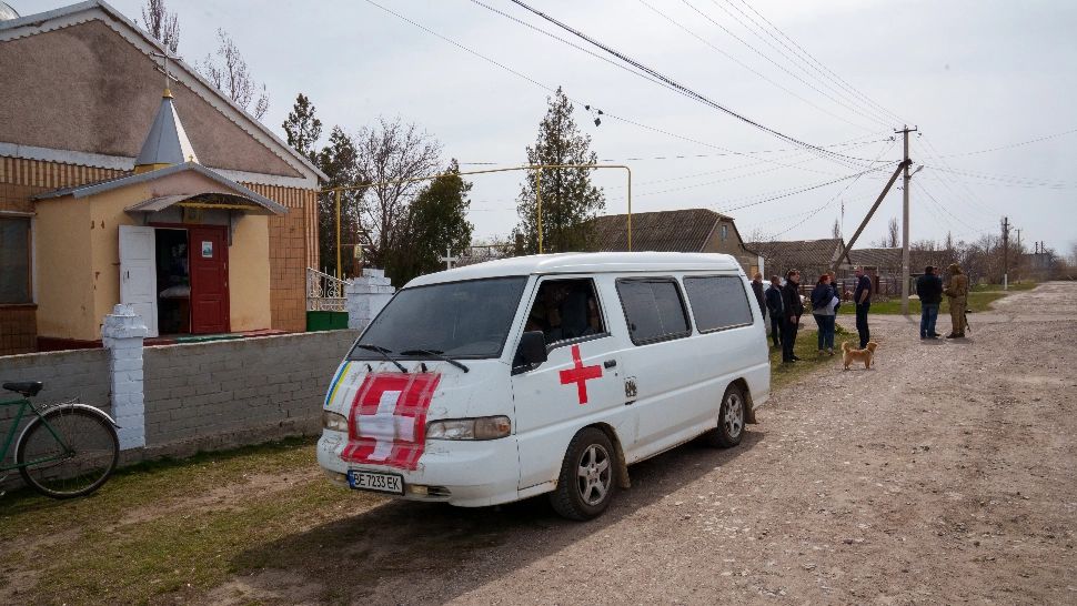 Ucrainenii îi acuză pe ruși că au acaparat un depozit de medicamente și ajutoare umanitare