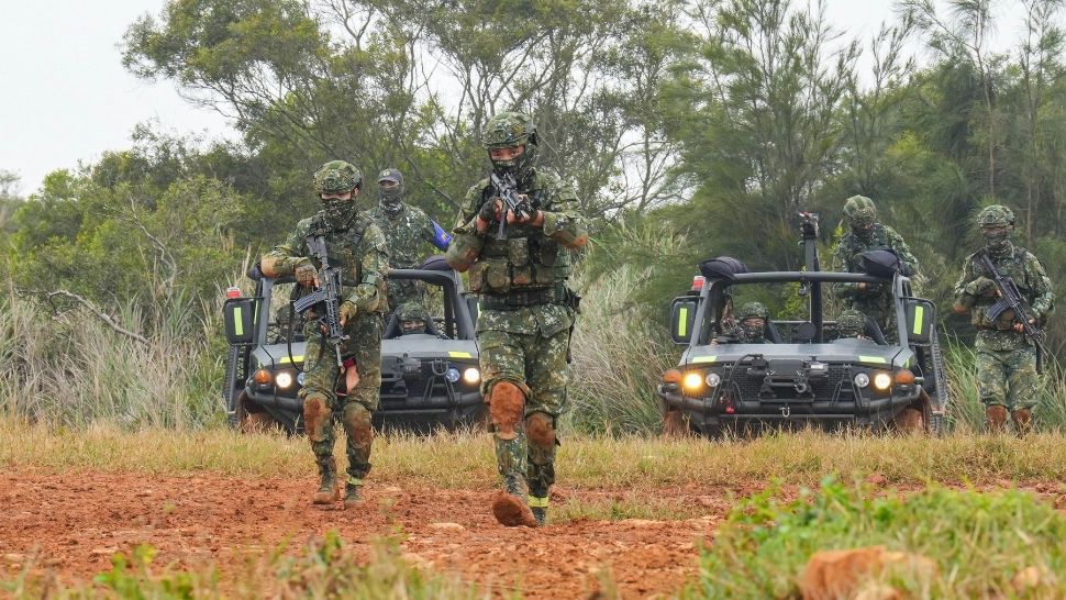 Cresc tensiunile diplomatice! China cere Statelor Unite să nu mai vândă arme Taiwanului