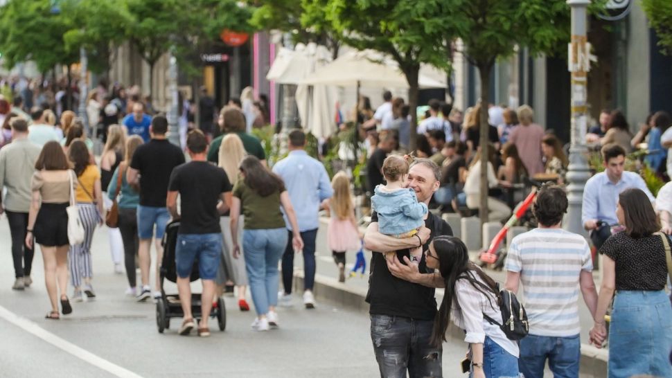 Proiectul ”Străzi deschise-București, Promenadă Urbană”: autoritățile bucureștene iau MĂSURI pentru limitarea neajunsurilor. Mesajul lui Nicușor Dan
