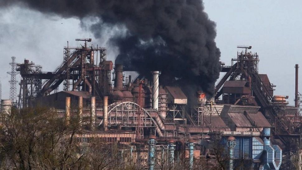 Situație critică în Mariupol. Legătura cu luptătorii din Azovstal, pierdută - Sute de civili așteaptă evacuarea