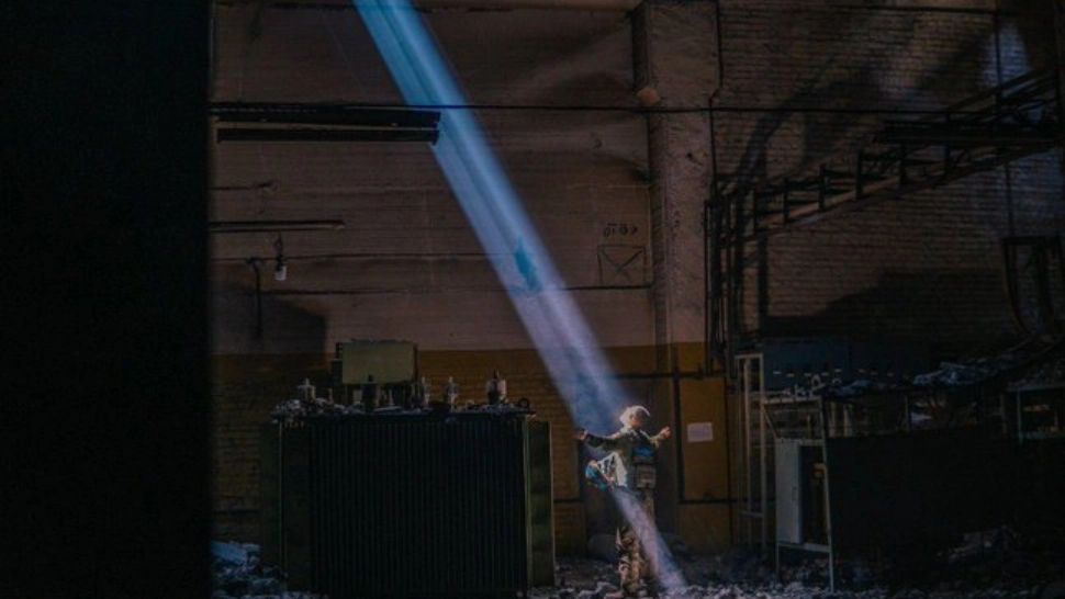 Informații contradictorii despre luptătorii din Azovstal - Rusia anunță eliberarea răniților, Ucraina nu confirmă