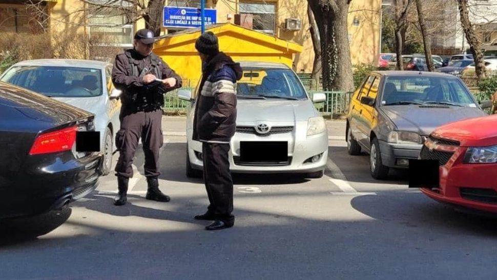 Parcagii de ocazie din București, amendați cu sute de mii de lei 