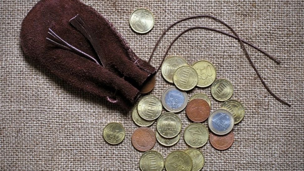 O nouă monedă apare în România - ce valoare are și cum arată