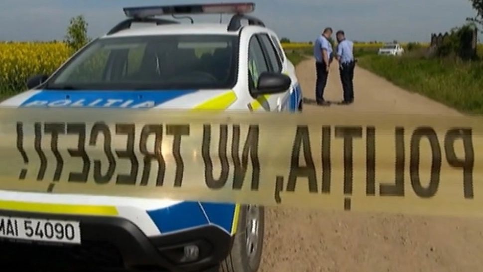 Crimă în Argeș - Un bărbat și-a ucis soția pentru că nu voia să-i dea bani de băutură - Ulterior s-a dus la o vecină să-i mărturisească crima